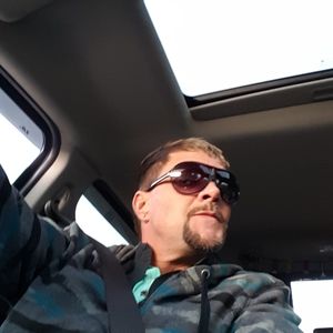 Meet your Posher, Htothej